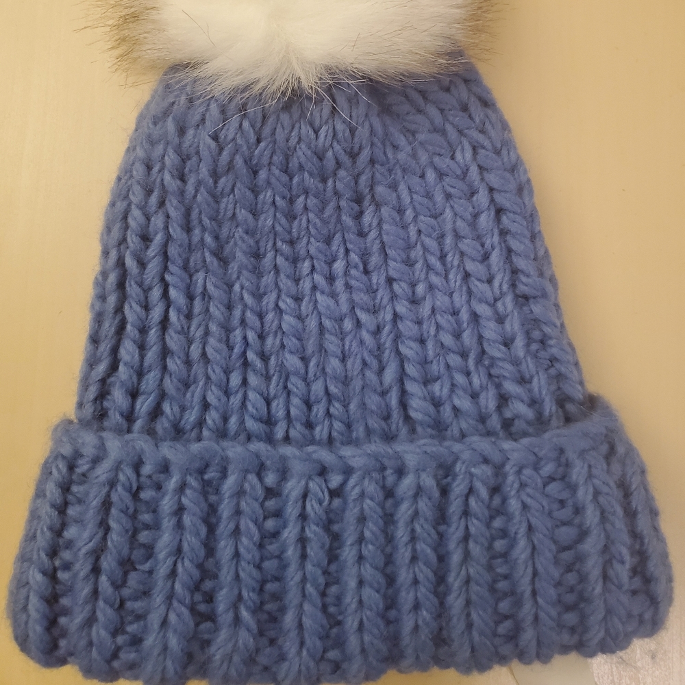 Barneys New York women's beanie winter hat